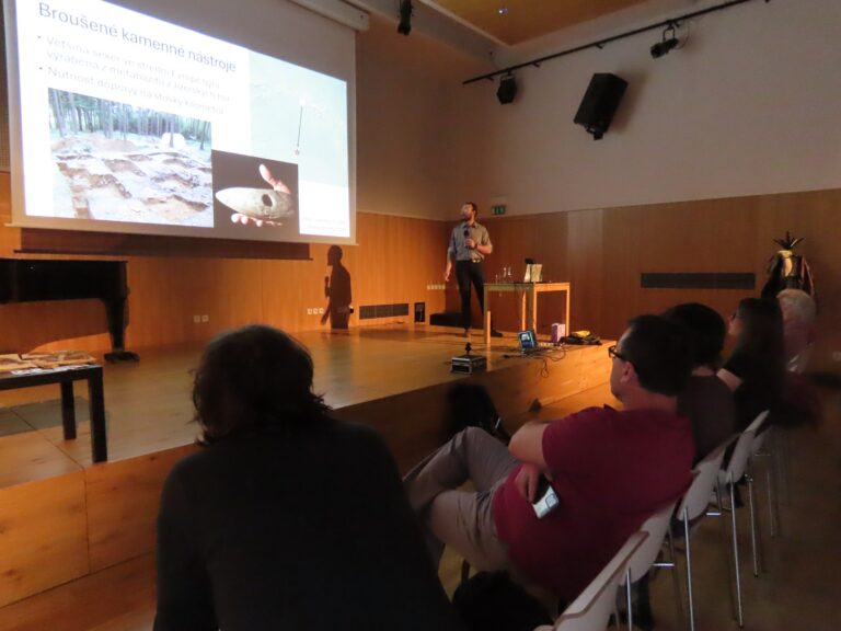 Domácnosti doby kamenné – jedinečný pohled na život v neolitu